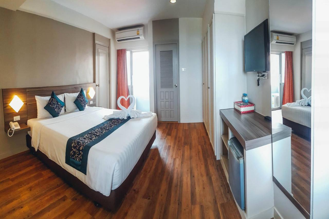 Eastiny Inn Hotel Pattaya Zewnętrze zdjęcie