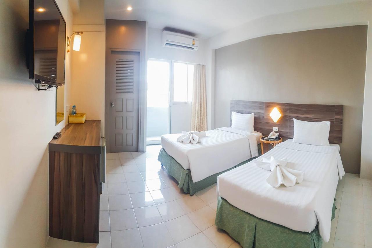Eastiny Inn Hotel Pattaya Zewnętrze zdjęcie