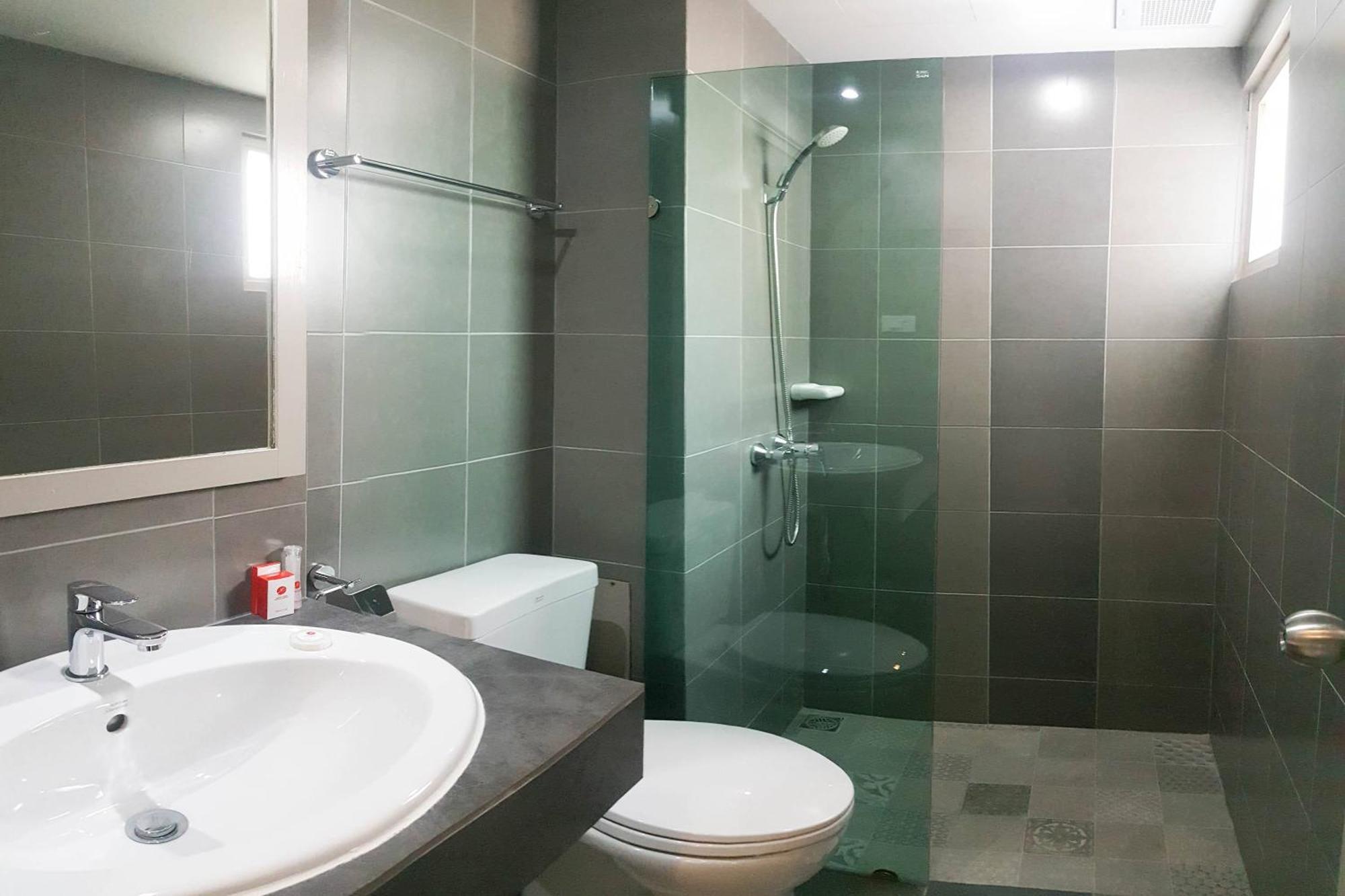 Eastiny Inn Hotel Pattaya Zewnętrze zdjęcie