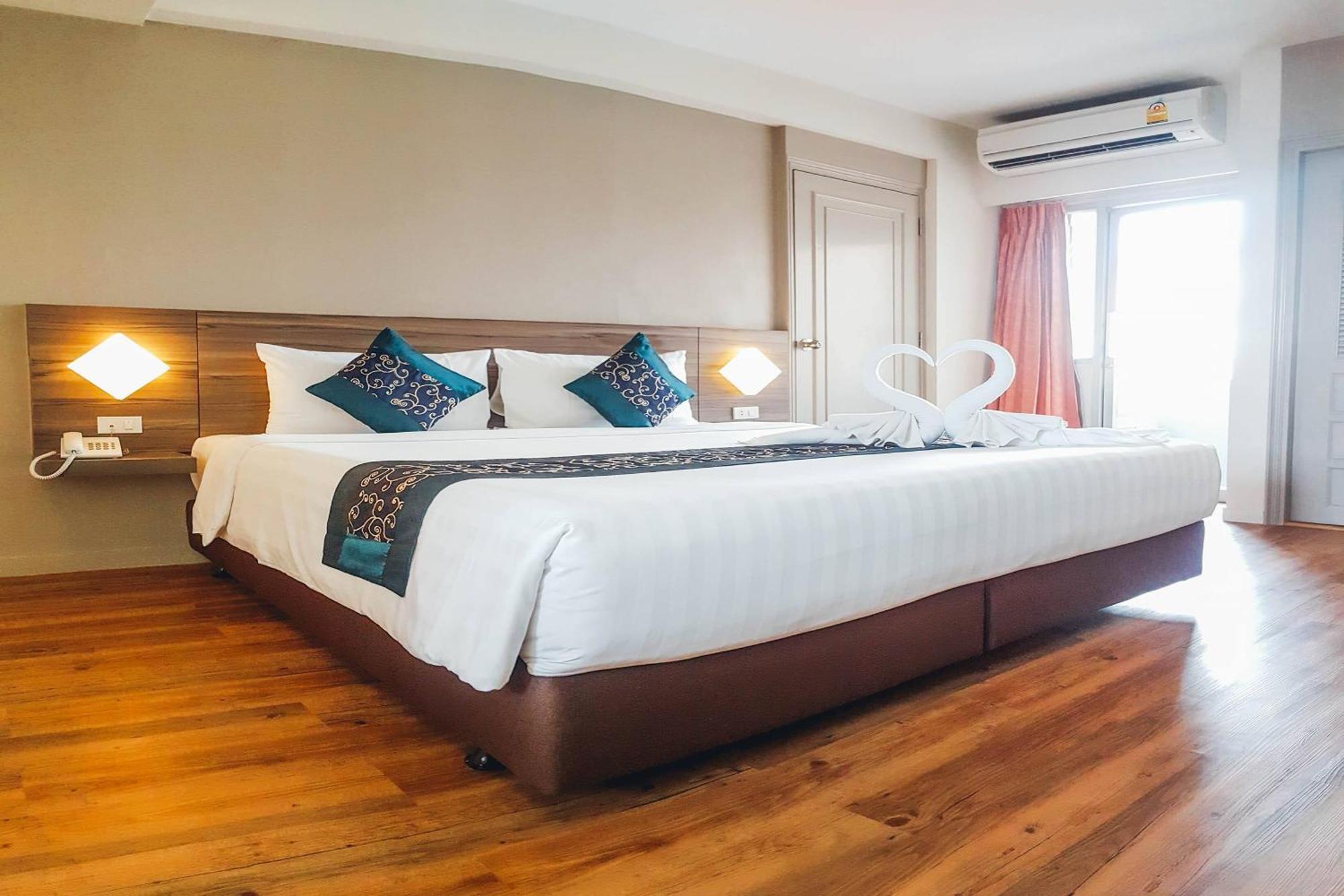 Eastiny Inn Hotel Pattaya Zewnętrze zdjęcie