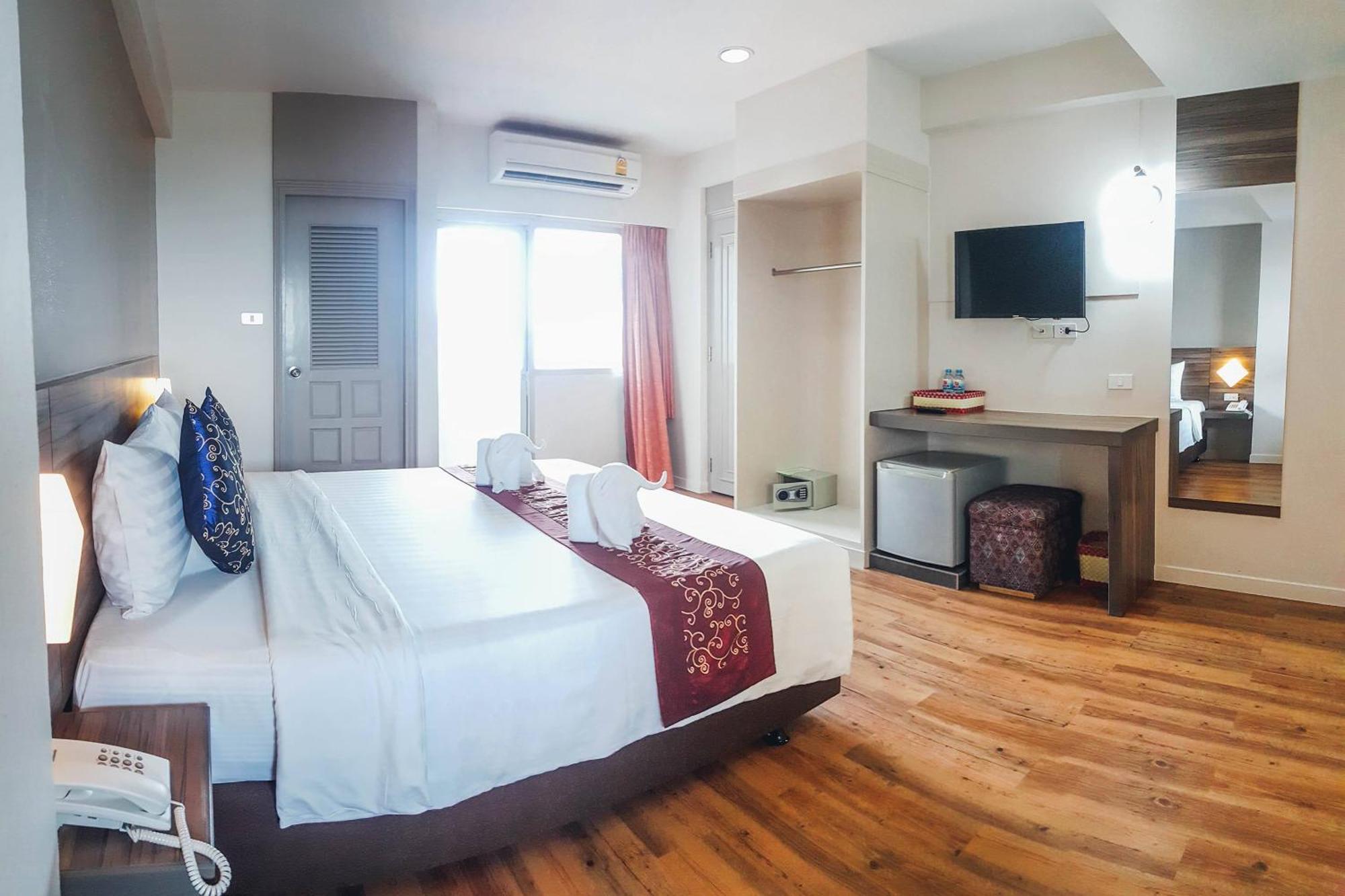 Eastiny Inn Hotel Pattaya Zewnętrze zdjęcie