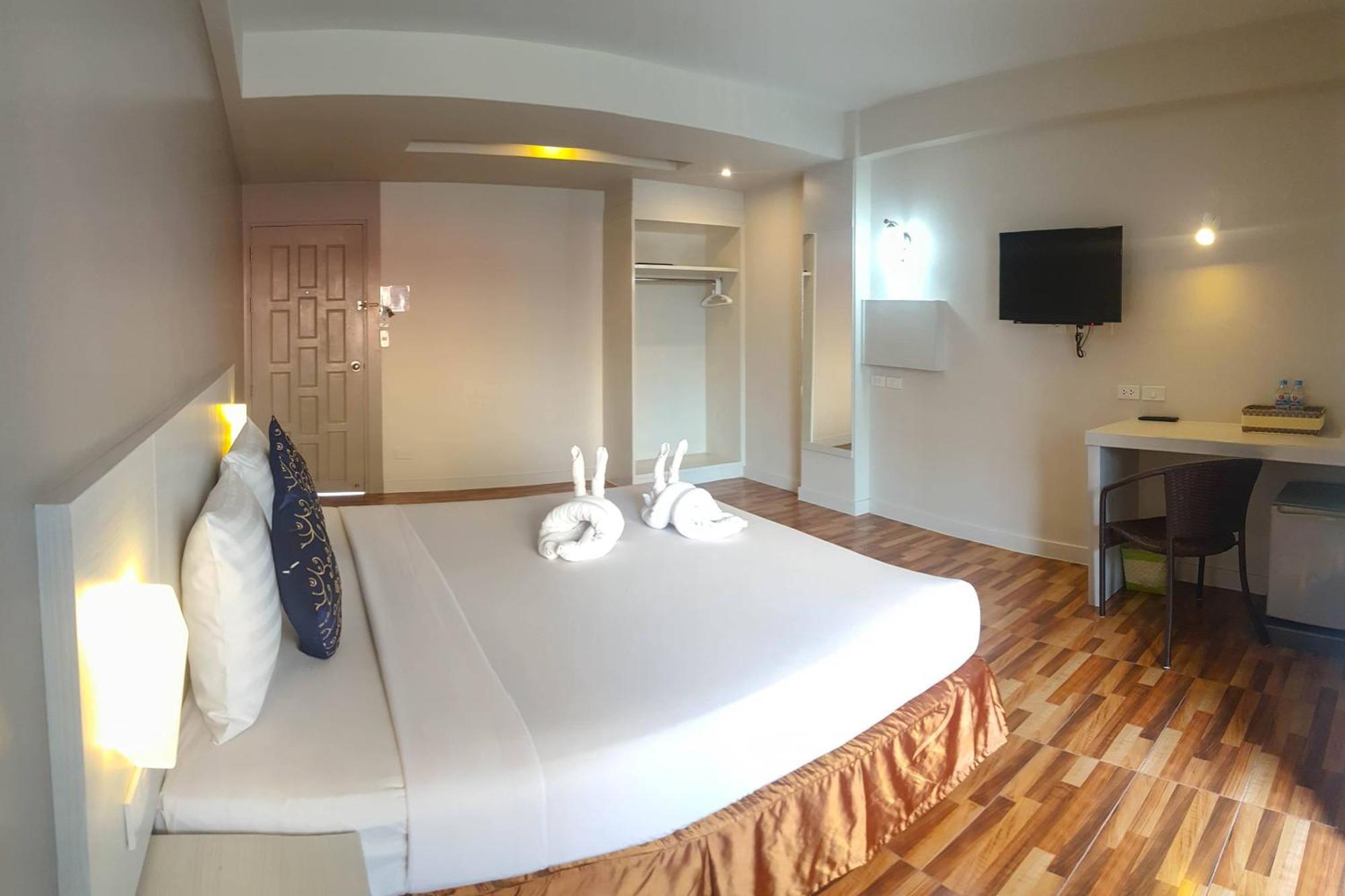 Eastiny Inn Hotel Pattaya Zewnętrze zdjęcie