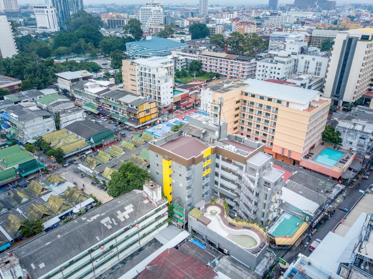 Eastiny Inn Hotel Pattaya Zewnętrze zdjęcie